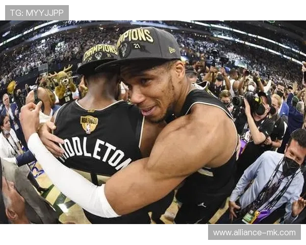 字母哥率雄鹿夺冠！雄鹿主场加冕总冠军，阿德托昆博闪耀全场